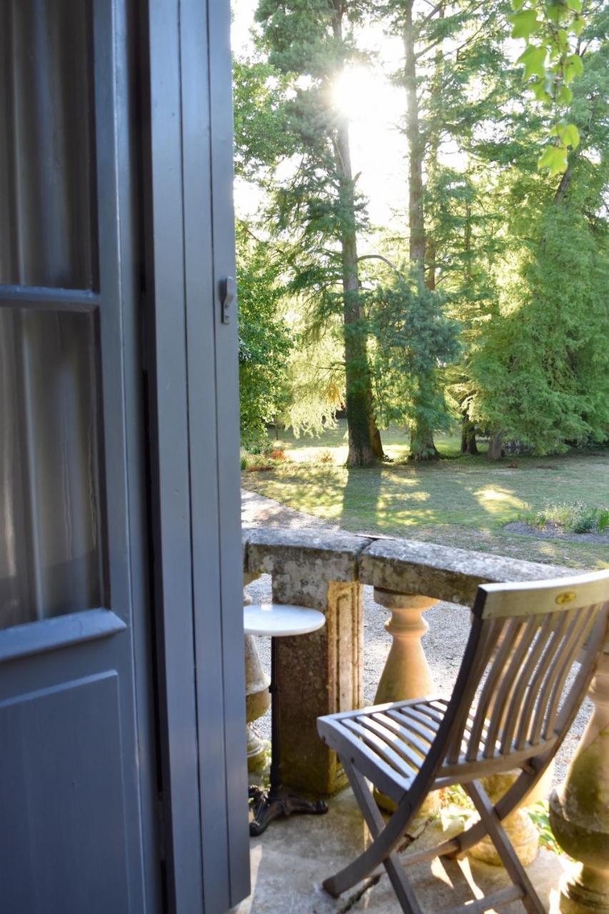 Bed and Breakfast Manoir De Plaisance Benon Exterior foto